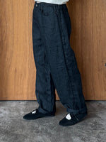 Vlas Blomme / KL Denim テーパードパンツ (Black)