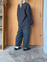 Vlas Blomme / Cotton Hemp High Count ピンタックプルオーバー (Black)
