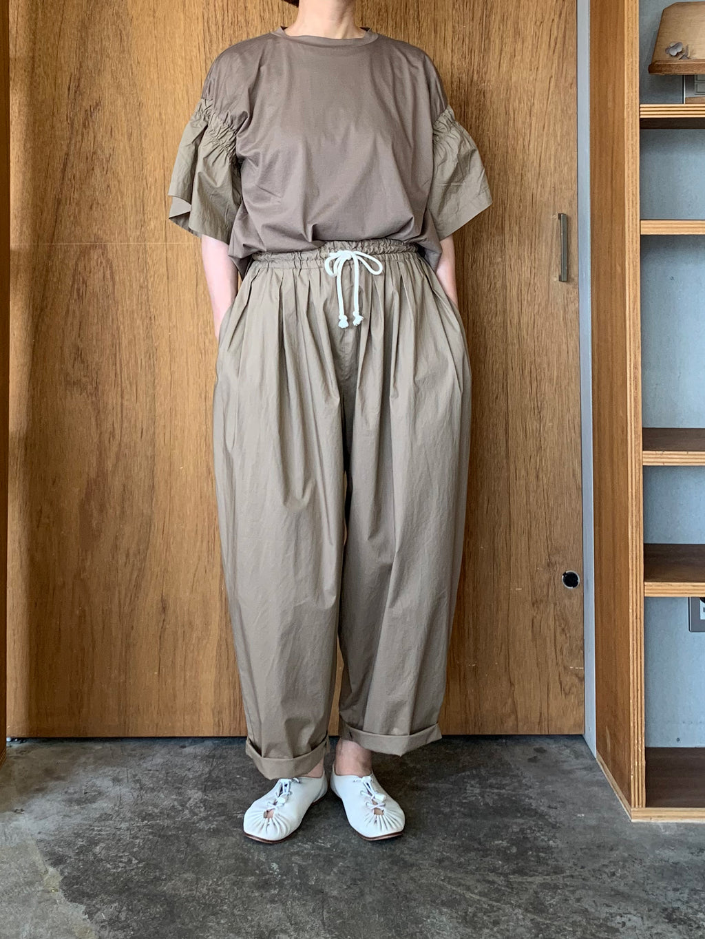 UNIVERSAL TISSU◆長袖ブラウス/ドロップショルダー/FREE/コットン/BEG/UT222BL 028// UNIVERSAL TISSU – ams_selectshop