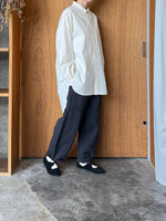 Vlas Blomme / Cotton Hemp High Count Swallowシャツ (Écru)
