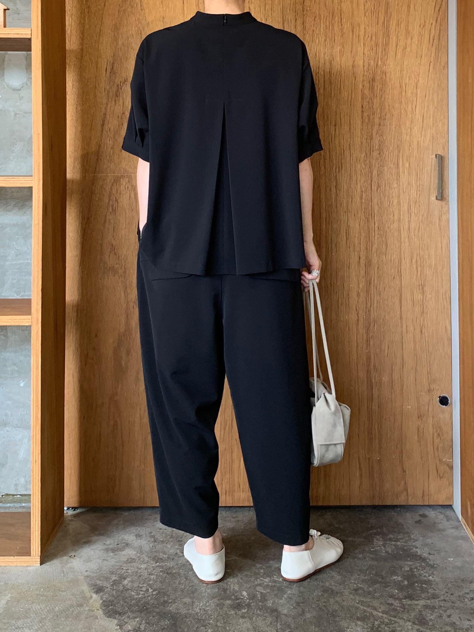 tumugu /  フォーマルシリーズ ステファニーツイルライト パンツ（BLACK）