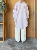 UNIVERSAL TISSU / ナチュラルタイプライター トリプルシャーリングBL ロングスリーブ （スモーキーピンク）