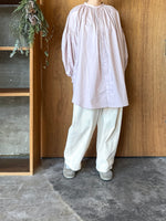 UNIVERSAL TISSU / ナチュラルタイプライター トリプルシャーリングBL ロングスリーブ （スモーキーピンク）