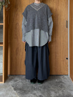 OTOAA / WOOL BOUCLE V-NECK KNIT（TOP GRAY）