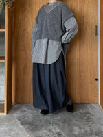 OTOAA / WOOL BOUCLE V-NECK KNIT（TOP GRAY）