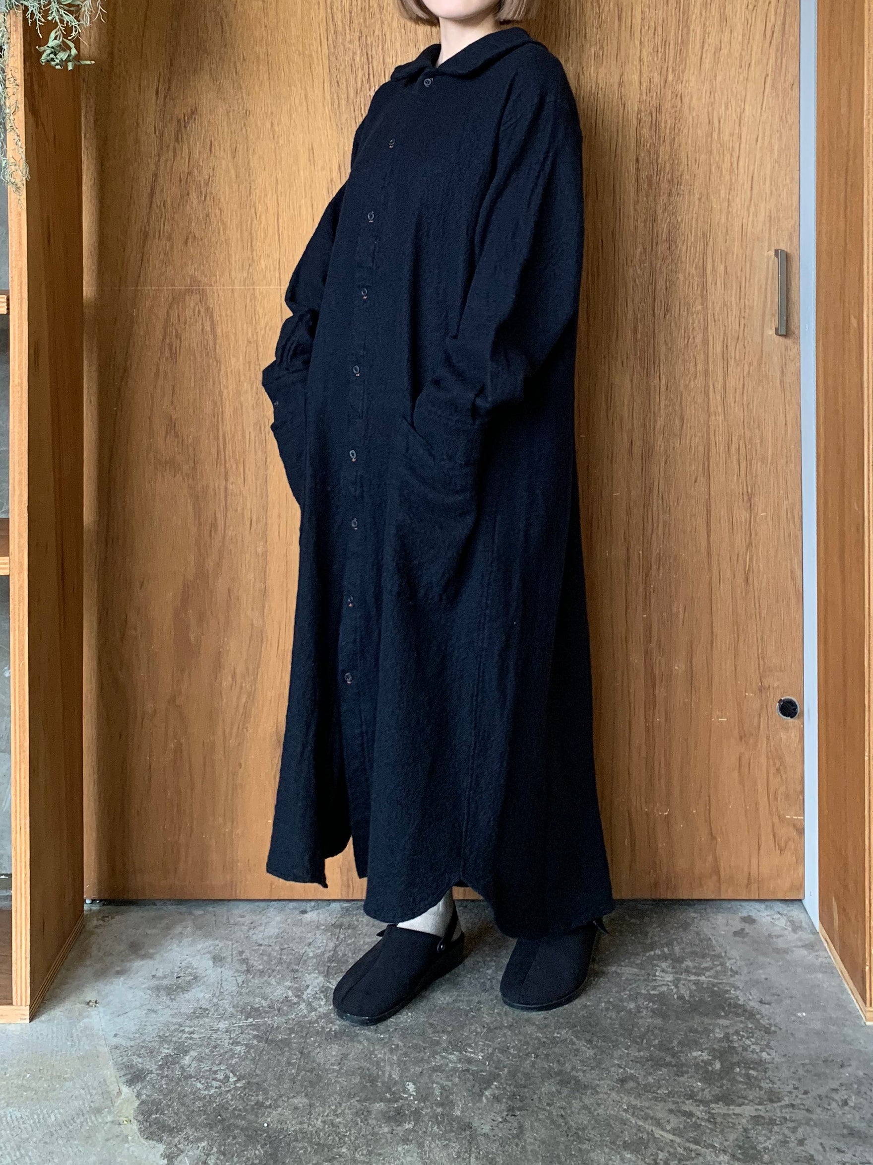 Re arrival!! Vlas Blomme / 縮絨ウール ソフトコート (Navy)