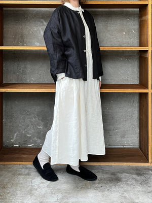 【SALE】TISSU / フレンチリネン ノーカラーシャツ（クロ）