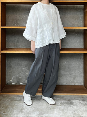 【SALE】UNIVERSAL TISSU / フレンチリネン ドルマンスリープシャツジャケット（オフ）