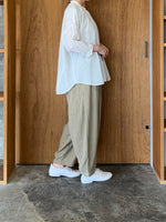 suzuki takayuki / farmer's wide pants（bay leaf）