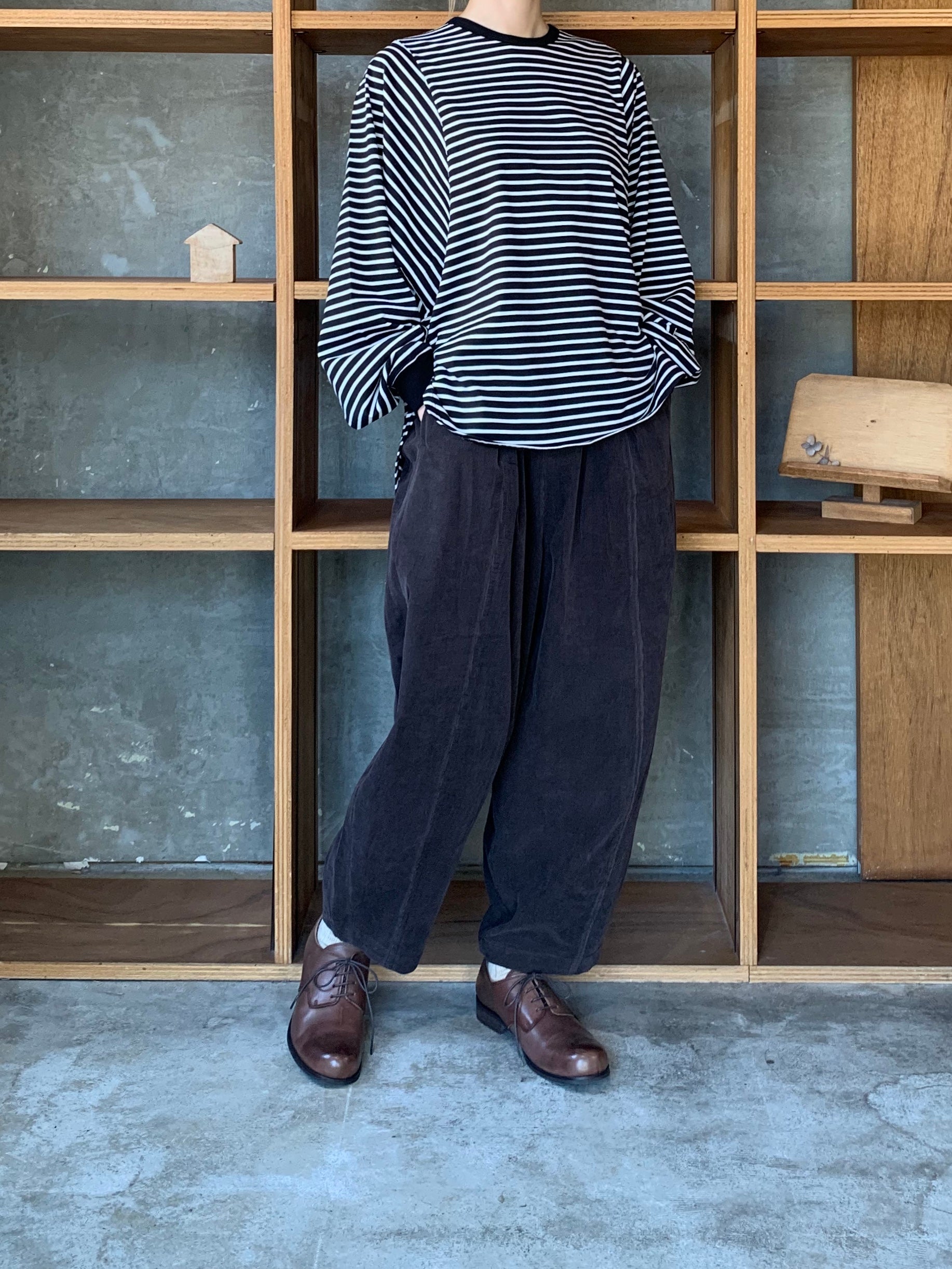 OTOAA / LIGHTWEIGHT CORDUROY COCOON PANTS