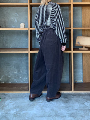 OTOAA / LIGHTWEIGHT CORDUROY COCOON PANTS