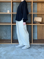 OTOAA / LIGHTWEIGHT CORDUROY COCOON PANTS