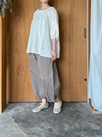 ROBE de PEAU / WRINKLE STRING BLOUSE (OFF NATURAL)