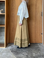ROBE de PEAU / Swirling Skirt (Olive)