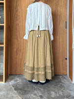ROBE de PEAU / Swirling Skirt (Olive)