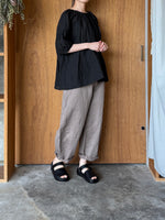 ROBE de PEAU / WRINKLE STRING BLOUSE (NOIR)