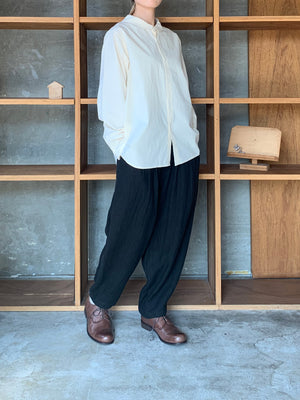 Vlas Blomme / Cotton Hemp High Count ミニセーラーカラーシャツ (Écru)