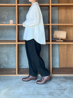 Vlas Blomme / Cotton Hemp High Count ミニセーラーカラーシャツ (Écru)