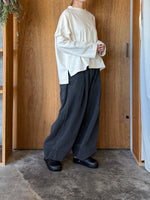 tumugu / ソフトライト帆布 パンツ（CHARCOAL）