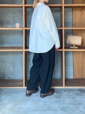 Vlas Blomme / Cotton Hemp High Count ミニセーラーカラーシャツ (Écru)