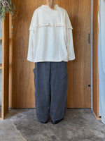 tumugu / プレディングラフィ フリルプルオーバー（KINARI）