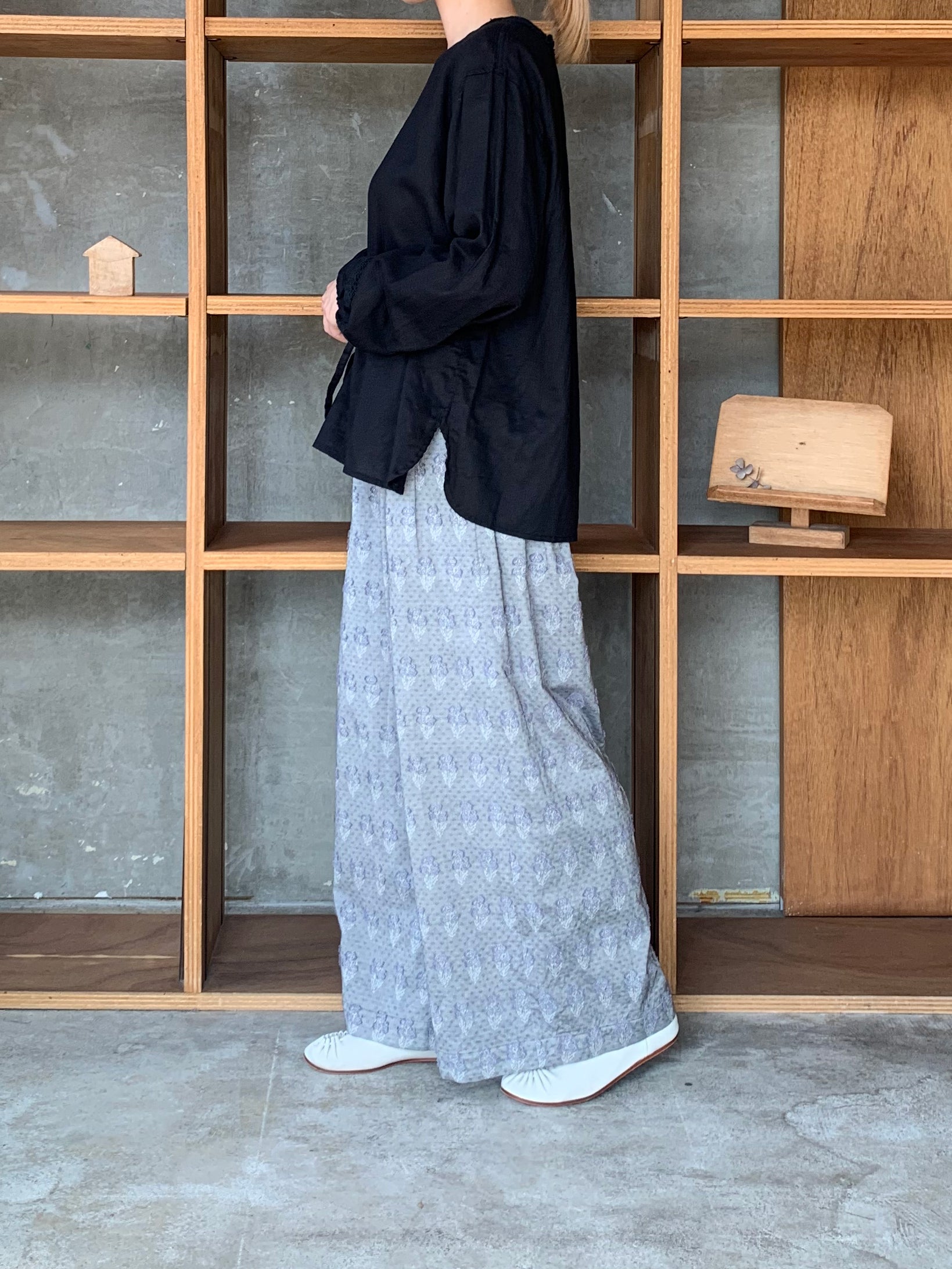 Vlas Blomme / C/L Viyella レース付きブラウス (Black)