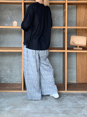 Vlas Blomme / C/L Viyella レース付きブラウス (Black)