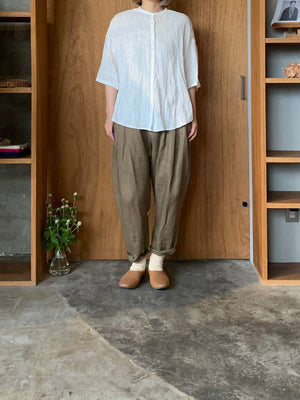 IKKUNA / tucked easy pants