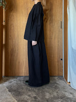 UNIVERSAL TISSU / トリプルワッシャーLC ブラウスジャケット（クロ）