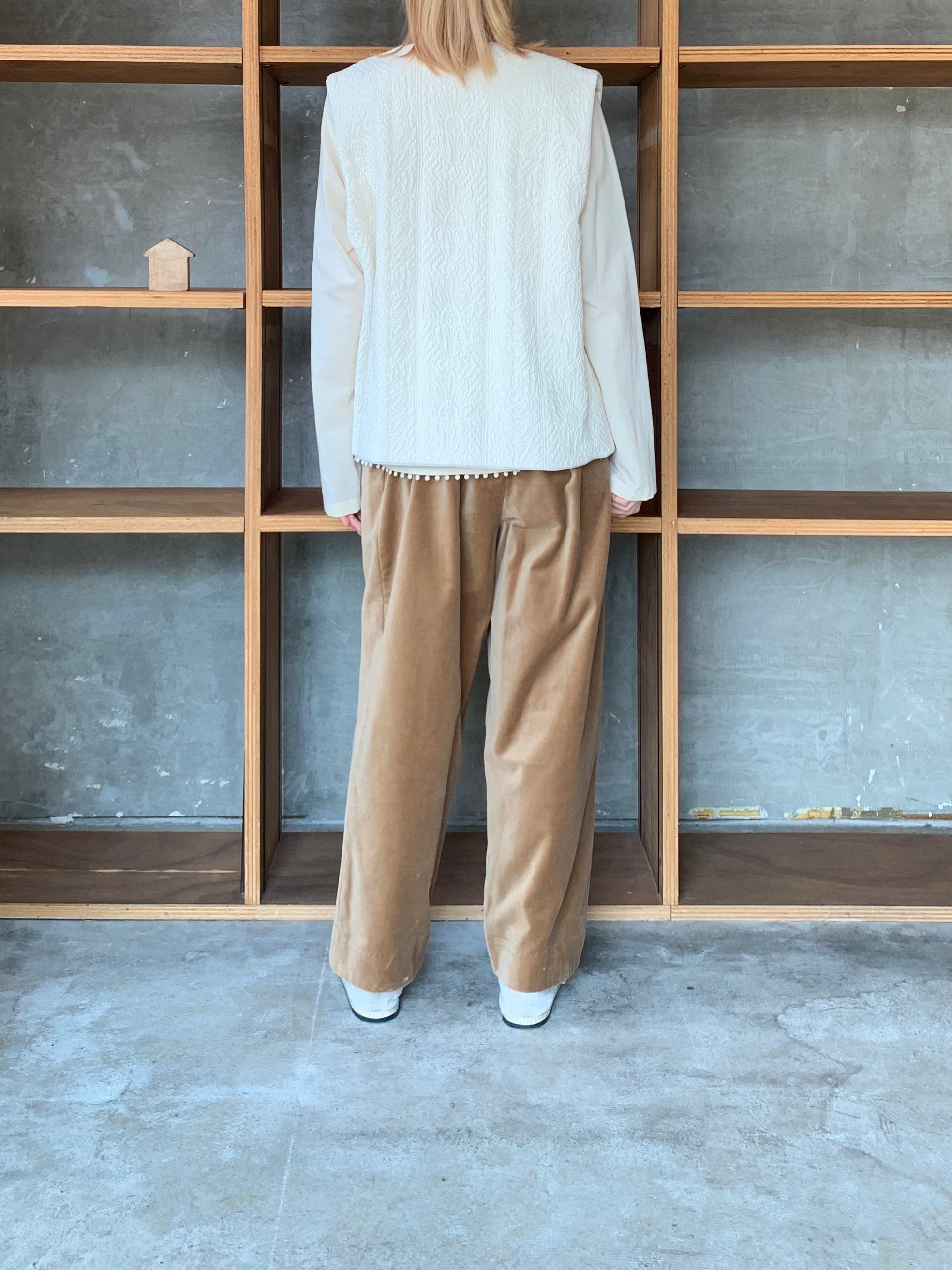 qiri / boutis jacqard vest (キナリ)