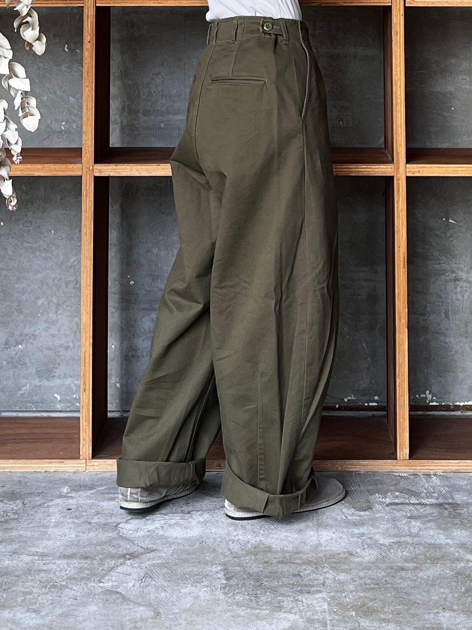 【SALE】KHAKI / TYPE-43 WIDE TROUSERS