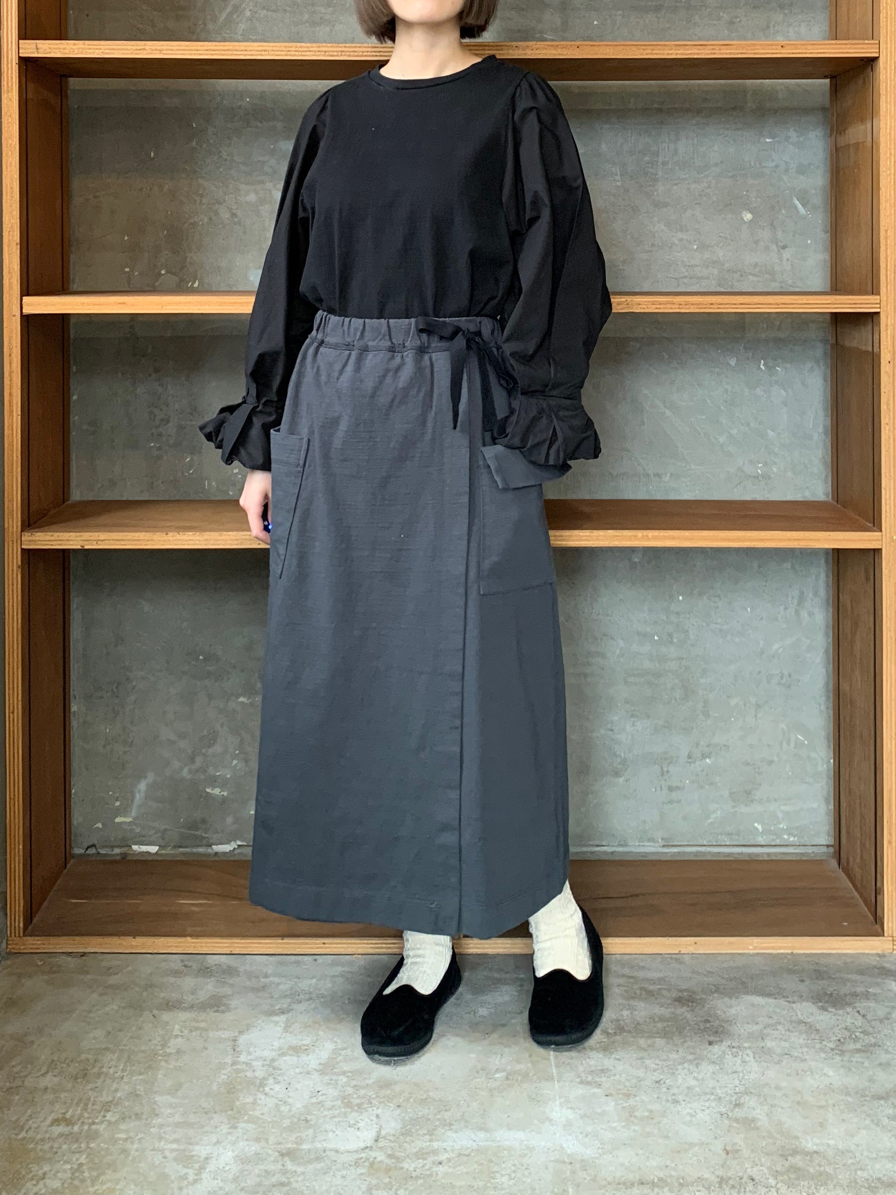 【SALE】CLOSELY / easy wrap-like skirt （charcoal）